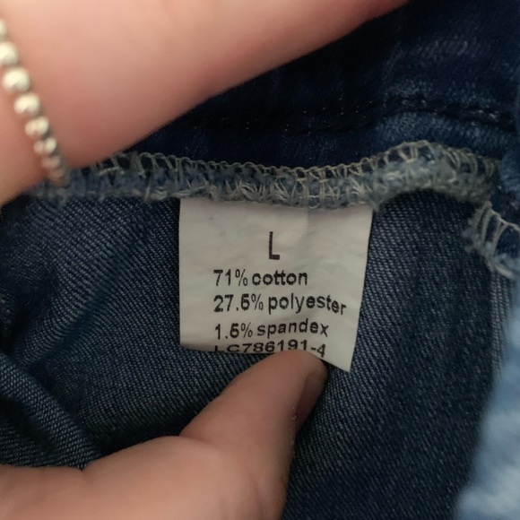 Women’s flare jeans size large - Picture 3 of 3